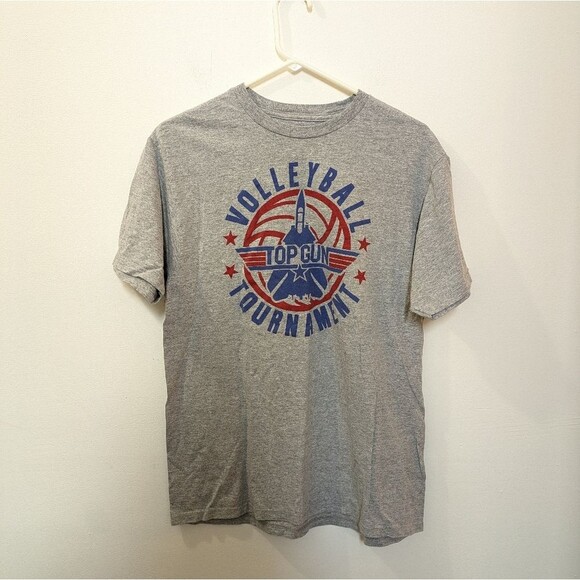 Hot Topic Top Gun Volleyball Tournament Short Sleeve Gray Tshirt Mens Xtra Small - Picture 1 of 6